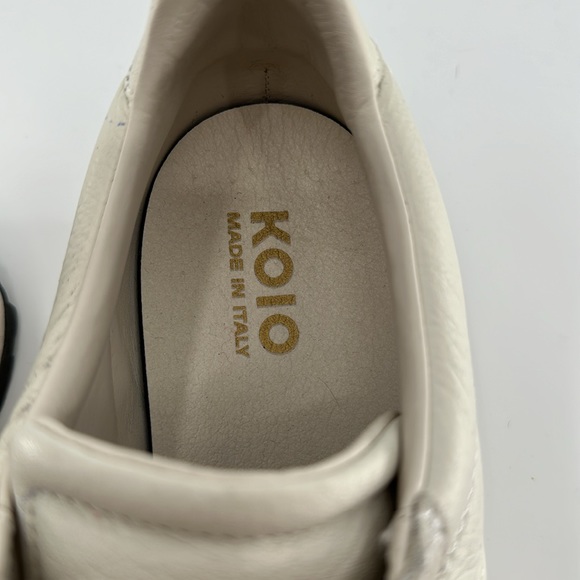 Kolo Retro Runner Suede Leather Sneakers In Cloud - Picture 3 of 10